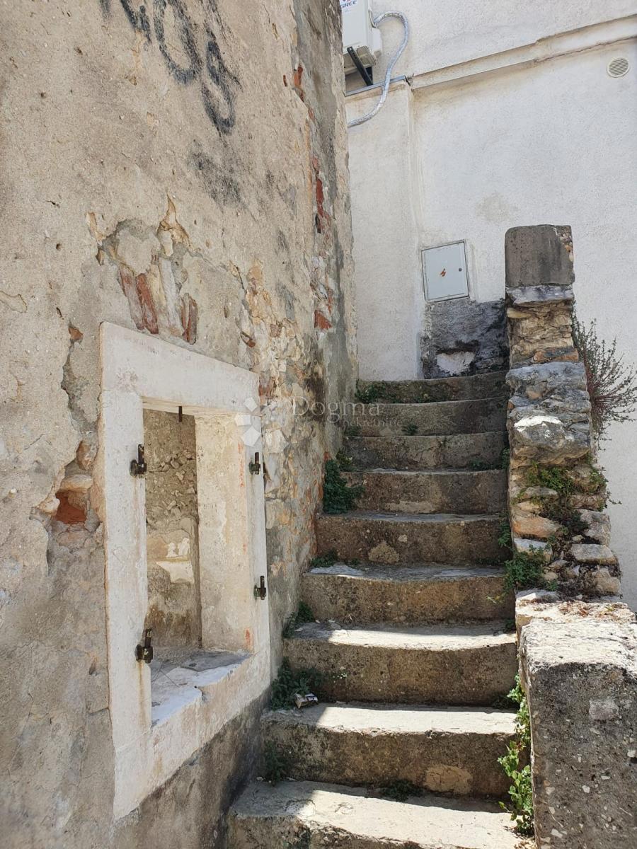 Hiša Mandalina, Šibenik, 64m2