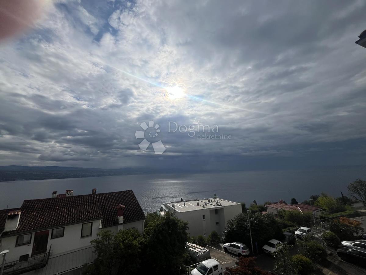 Stanovanje Opatija - Centar, Opatija, 74,78m2