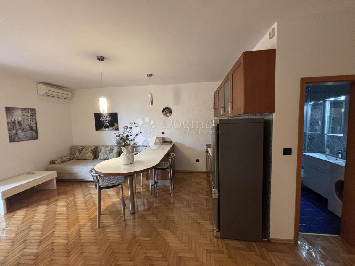 Stanovanje Opatija - Centar, Opatija, 53,90m2