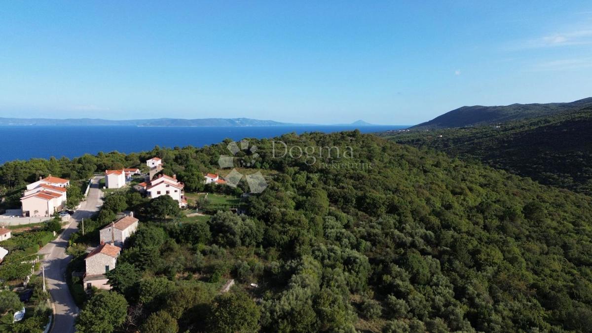 Kmetijsko zemljišče Labin, 8.200m2