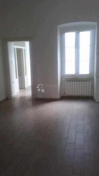 Apartma Reka