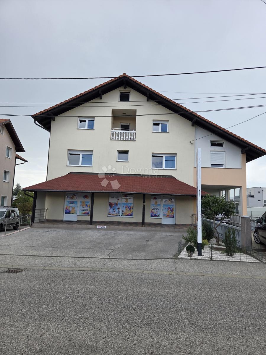 Hiša Kraljevečki Novaki, Sesvete, 568,40m2