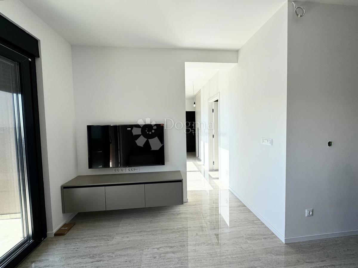 Stanovanje Belafuža, Zadar, 75m2