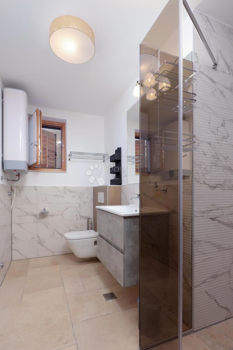 Hiša Molat, Zadar - Okolica, 140m2