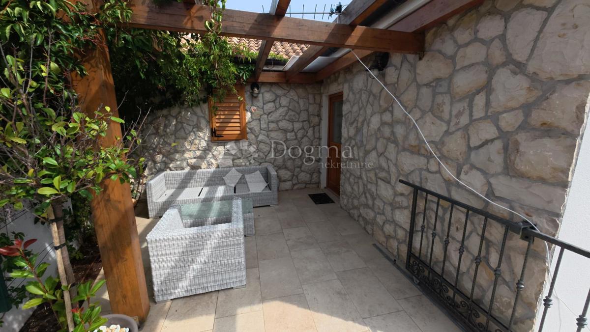 Hiša Molat, Zadar - Okolica, 140m2