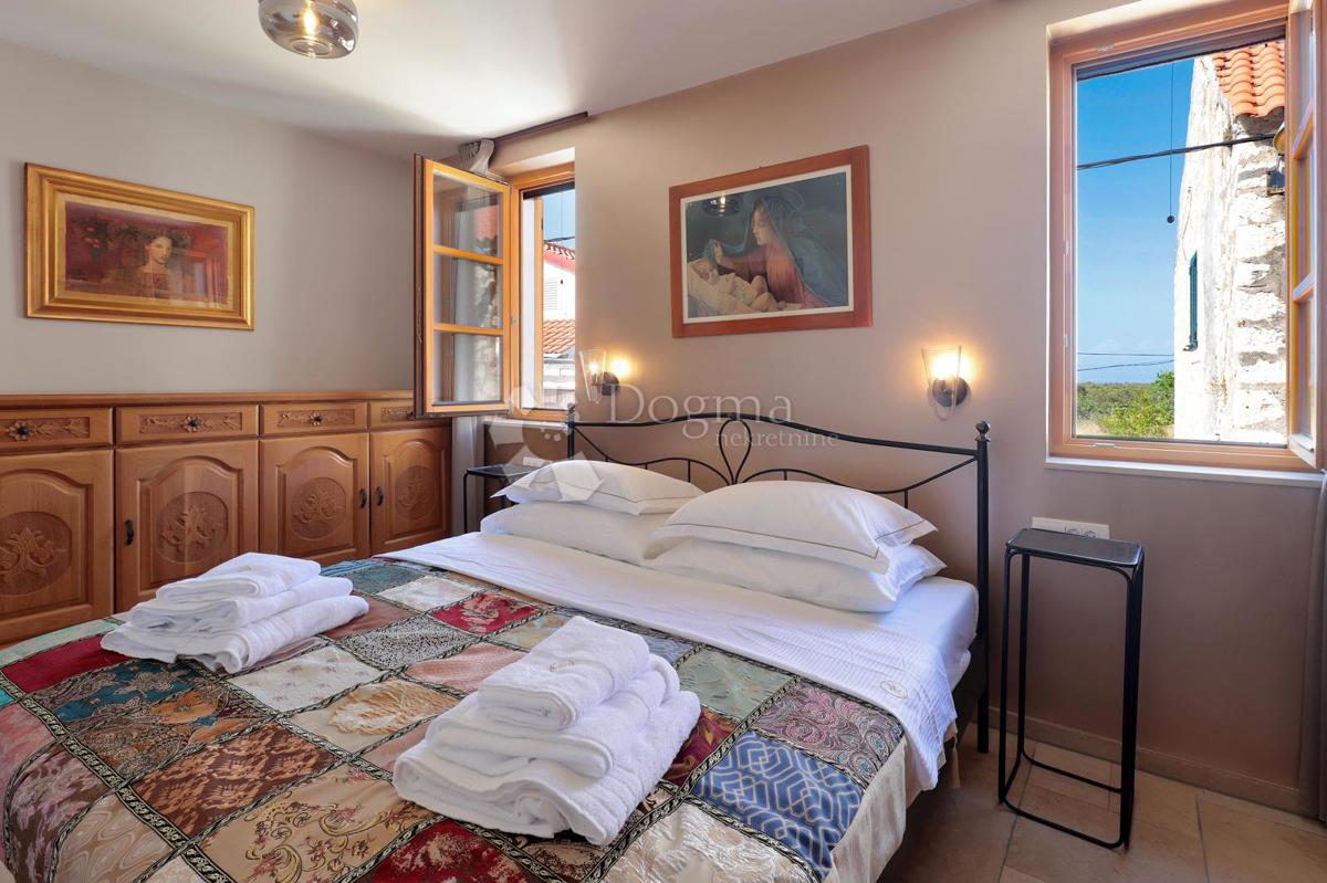 Hiša Molat, Zadar - Okolica, 140m2