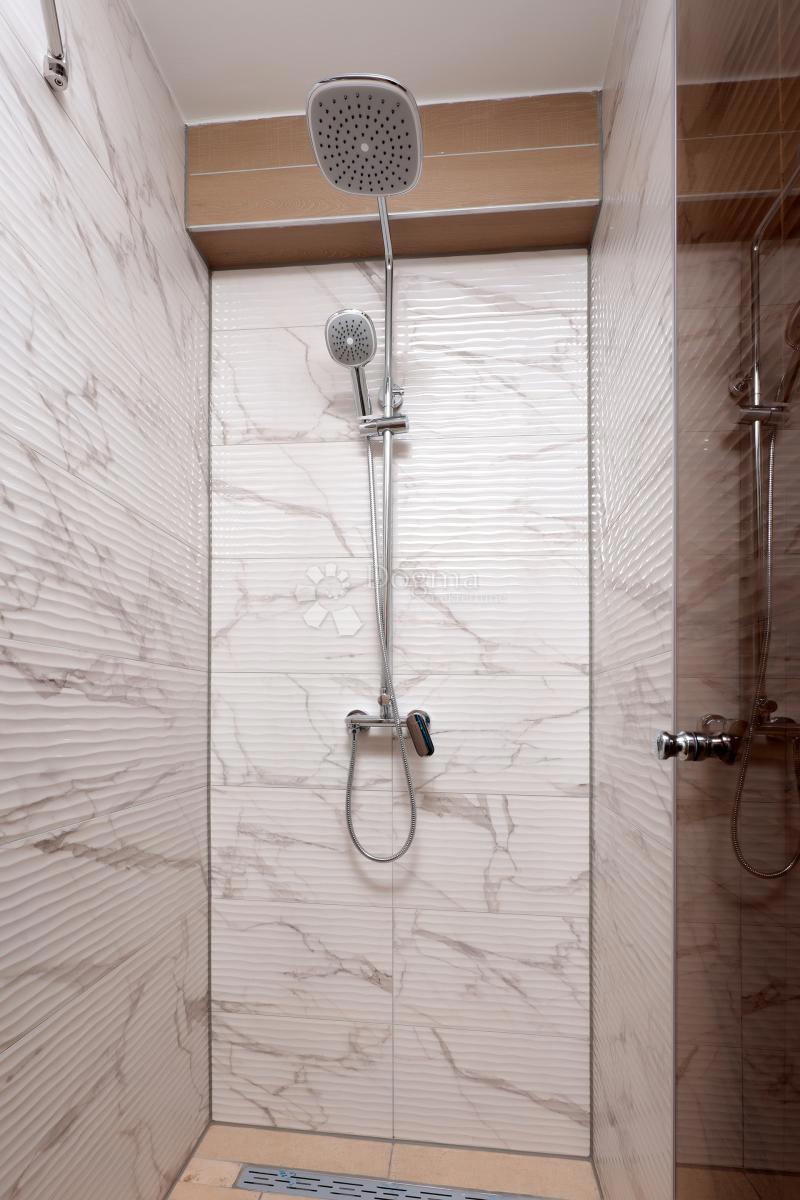 Hiša Molat, Zadar - Okolica, 140m2