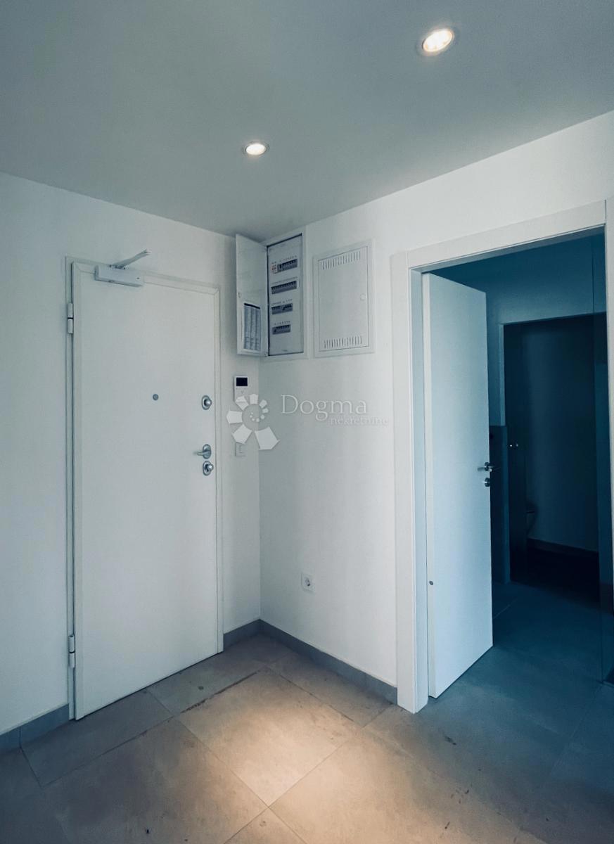 Stanovanje Maslenica, Jasenice, 107m2