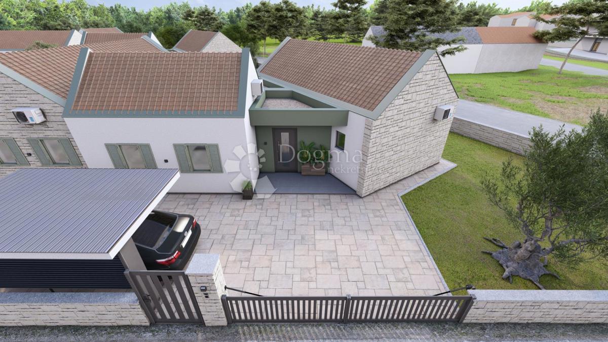 Hiša Poljica, Vrsi, 116,33m2