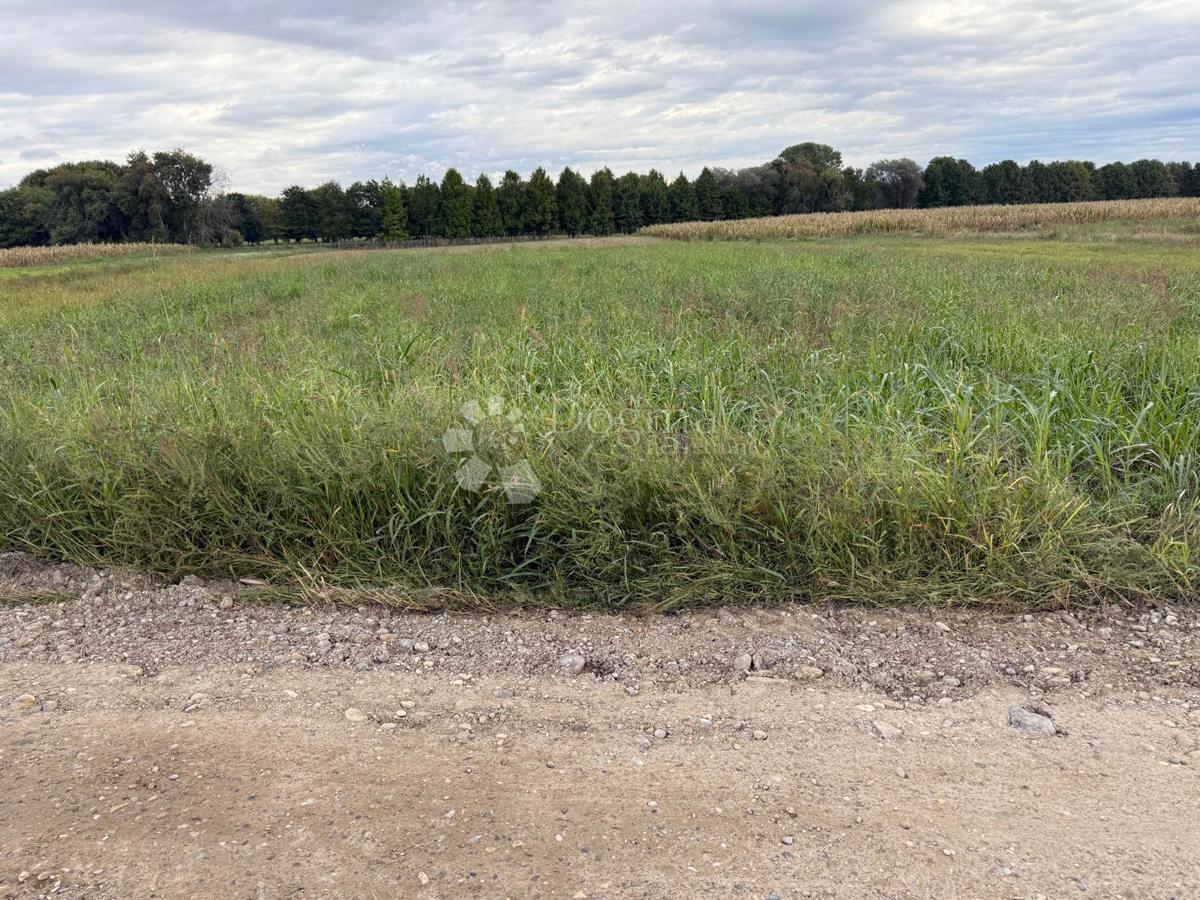 Kmetijsko zemljišče Jalkovec, Varaždin - Okolica, 2.135m2