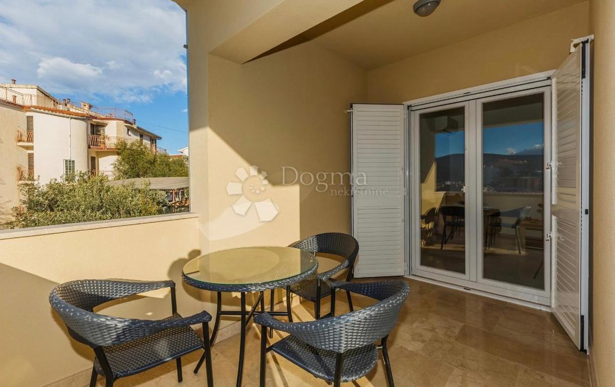 Stanovanje Miševac, Trogir, 52,99m2