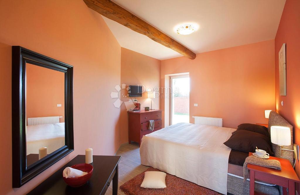 Hiša Svetvinčenat, 290m2