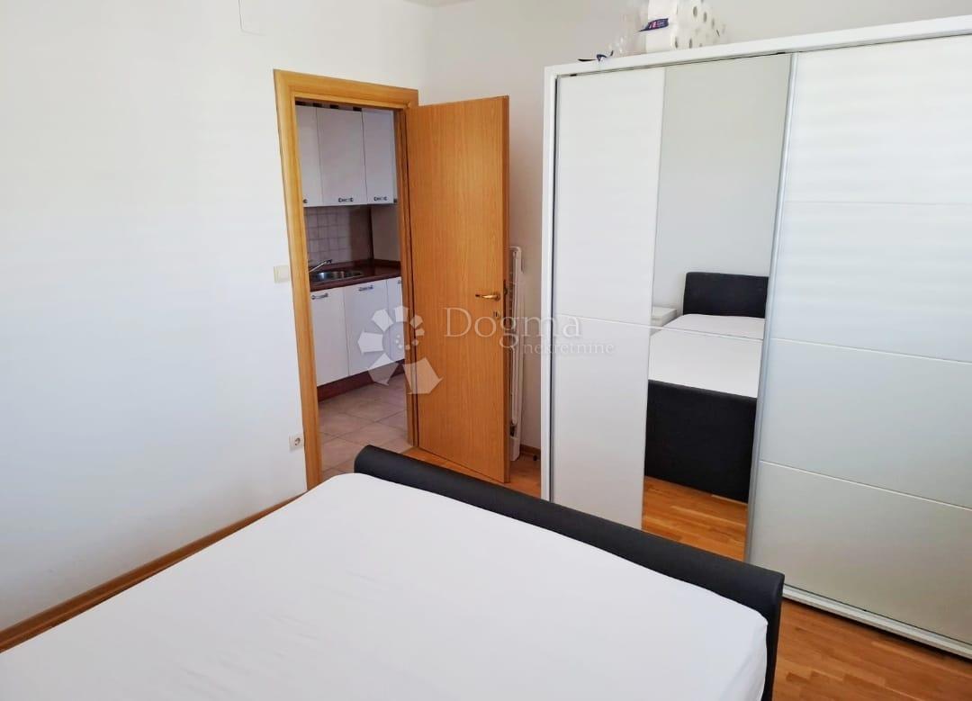 Stanovanje Supetar, 32m2