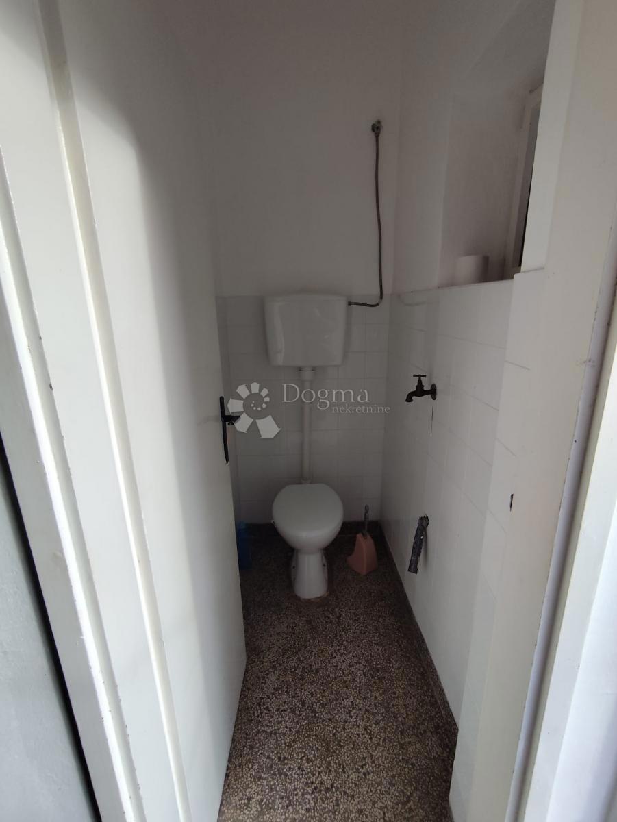 Hiša Raslina, Šibenik - Okolica, 85m2