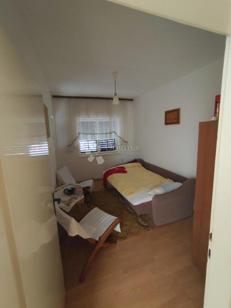 Hiša Raslina, Šibenik - Okolica, 85m2