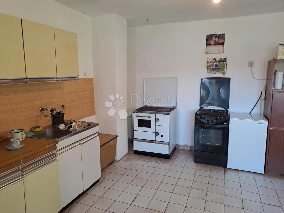 Hiša Ostrožin, Gvozd, 110m2