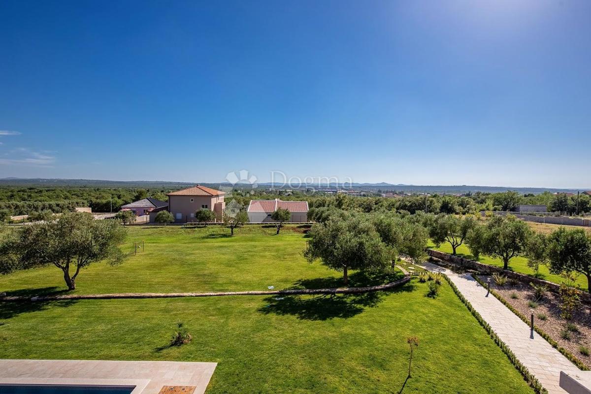 Hiša Murvica, Poličnik, 360m2