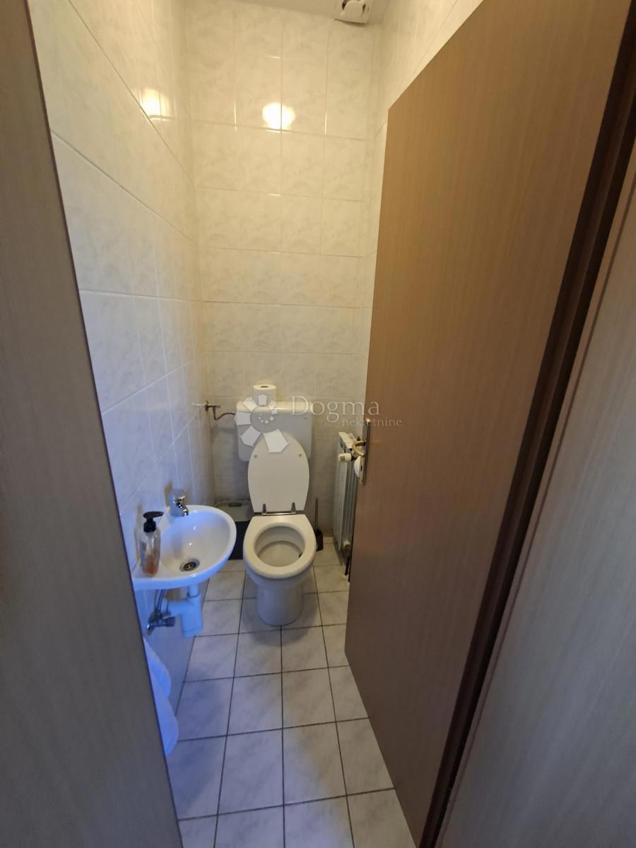 Hiša Lučko, Novi Zagreb - Zapad, 467m2