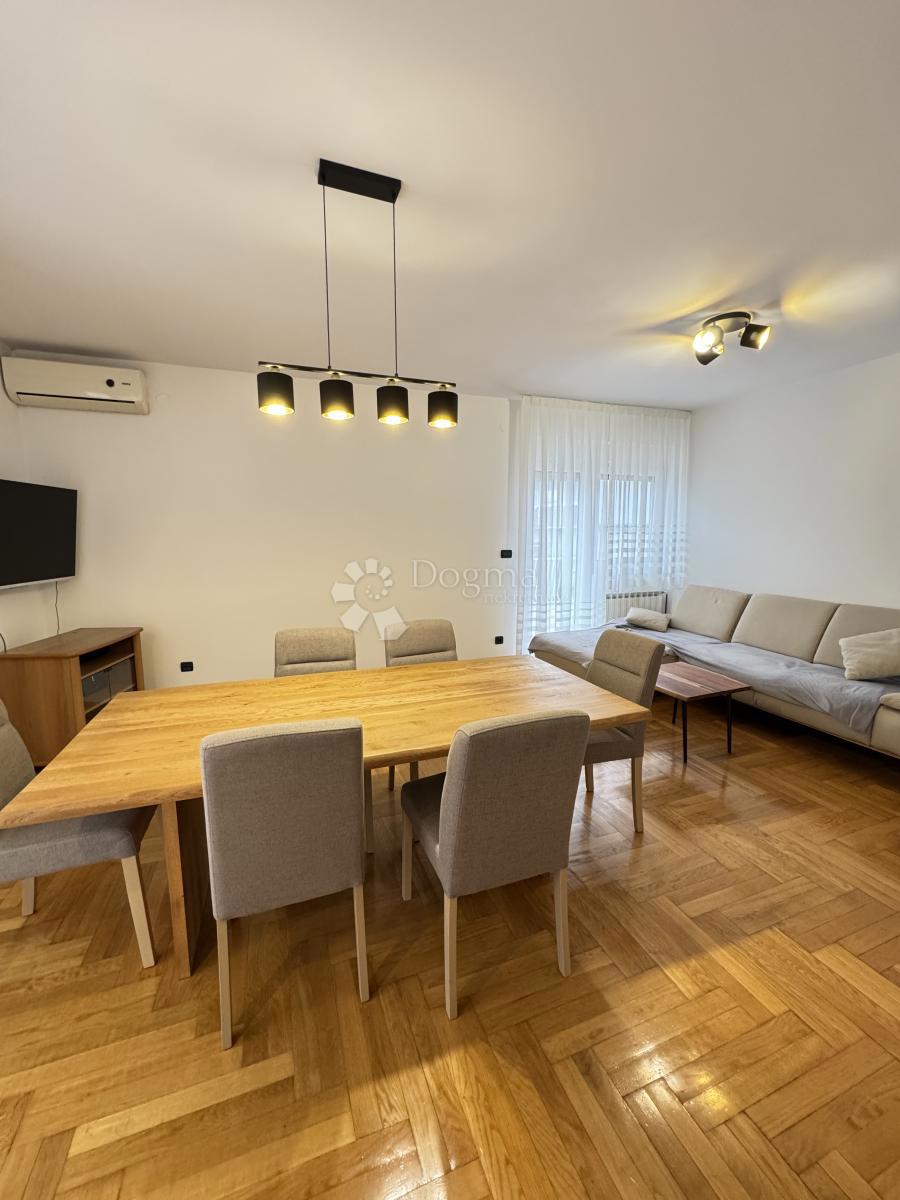 Hiša Lučko, Novi Zagreb - Zapad, 467m2