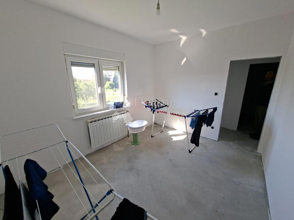 Hiša Lučko, Novi Zagreb - Zapad, 467m2