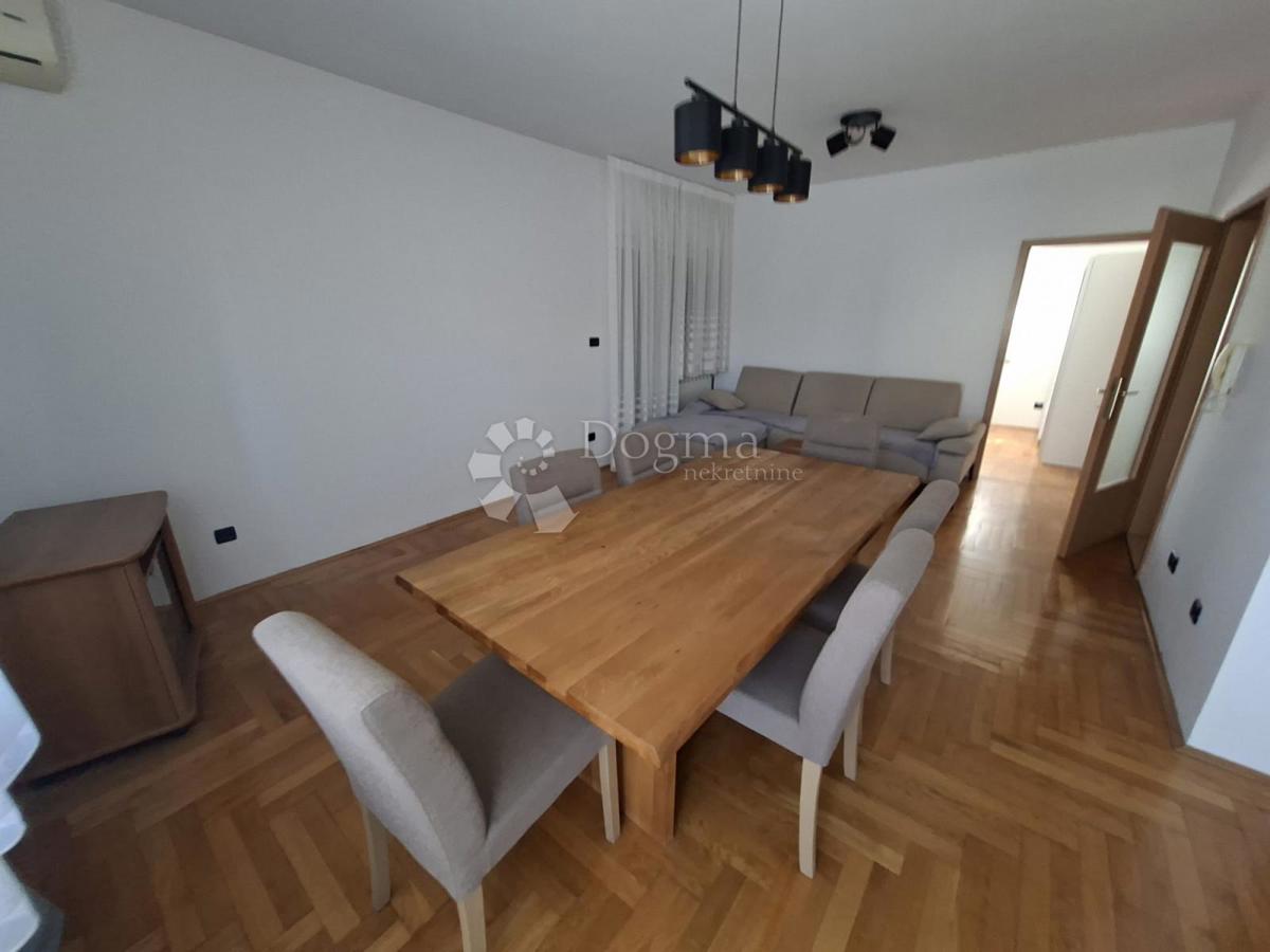 Hiša Lučko, Novi Zagreb - Zapad, 467m2