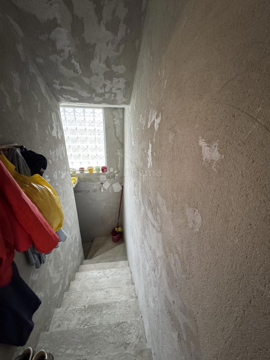 Hiša Lučko, Novi Zagreb - Zapad, 467m2