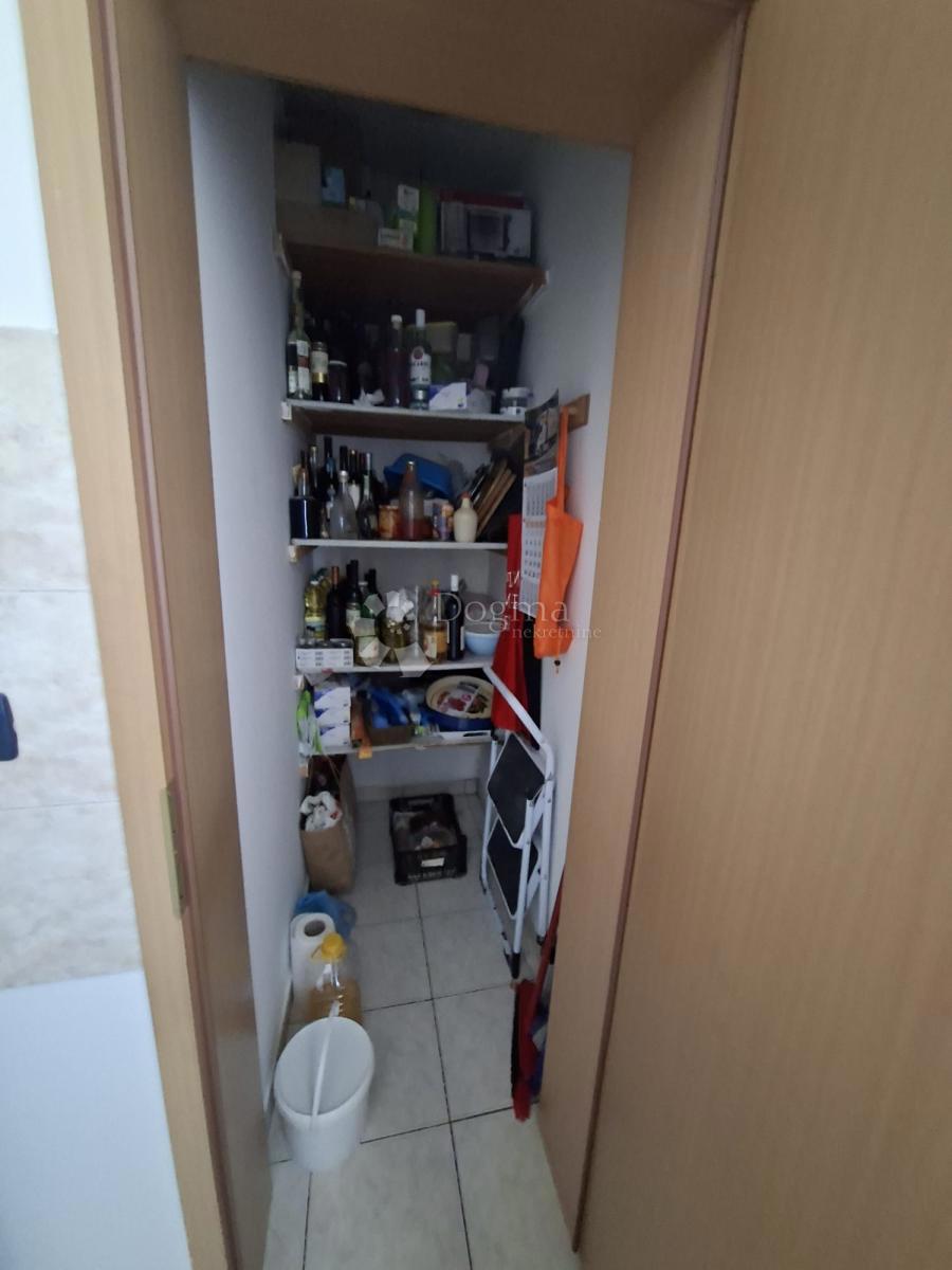 Hiša Lučko, Novi Zagreb - Zapad, 467m2