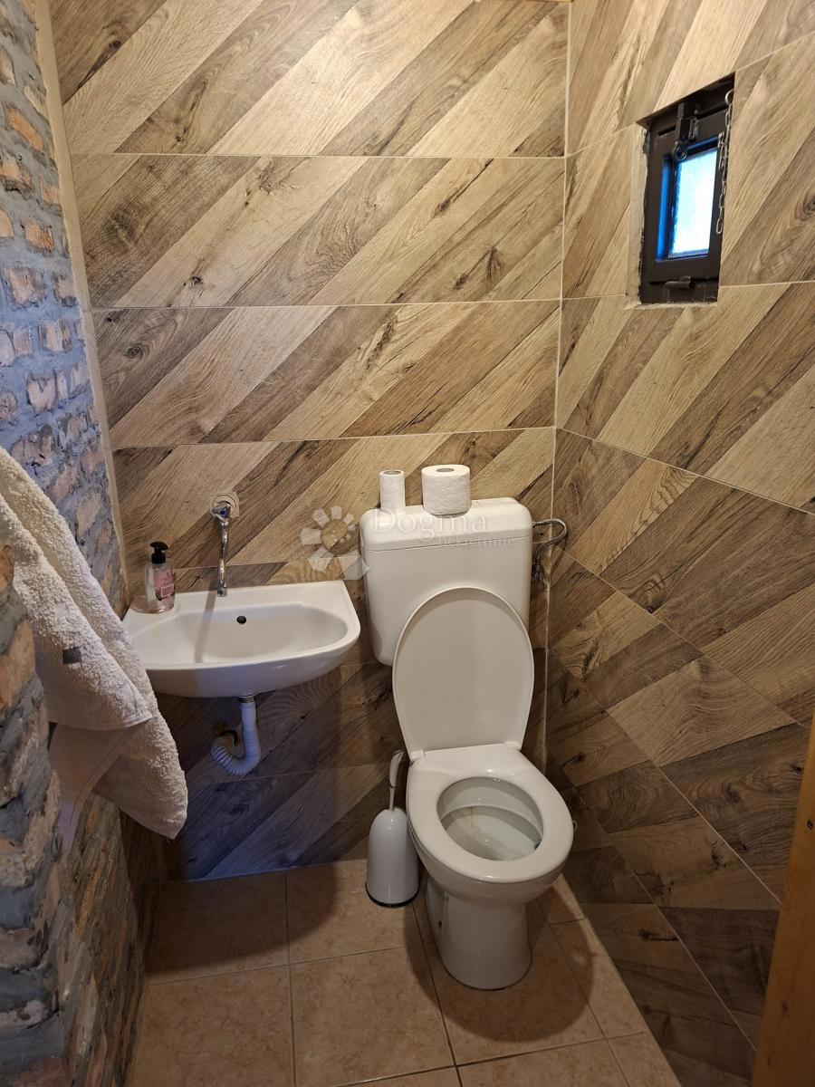 Hiša Lučko, Novi Zagreb - Zapad, 467m2