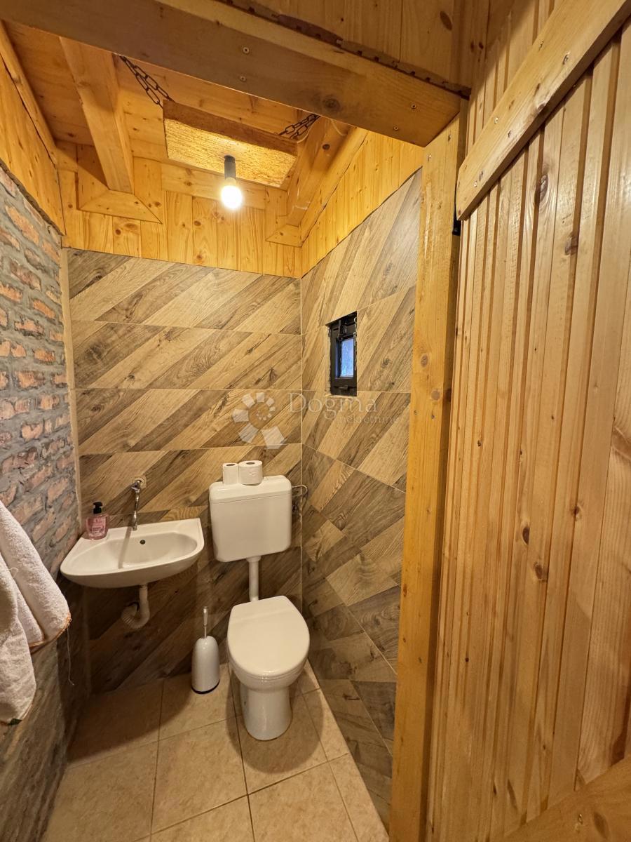 Hiša Lučko, Novi Zagreb - Zapad, 467m2