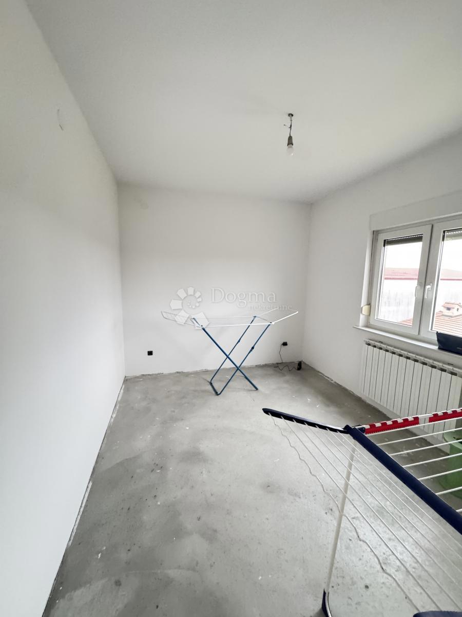 Hiša Lučko, Novi Zagreb - Zapad, 467m2