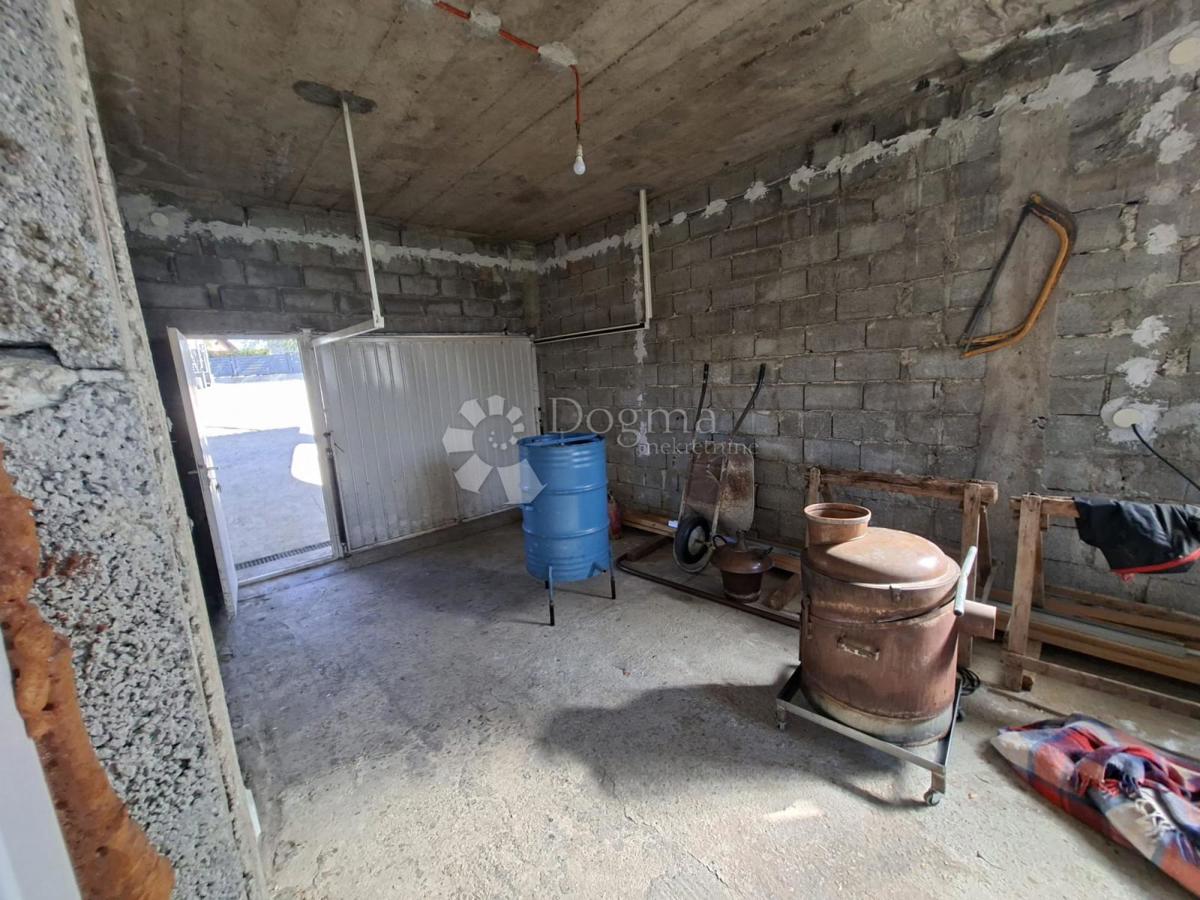 Hiša Lučko, Novi Zagreb - Zapad, 467m2