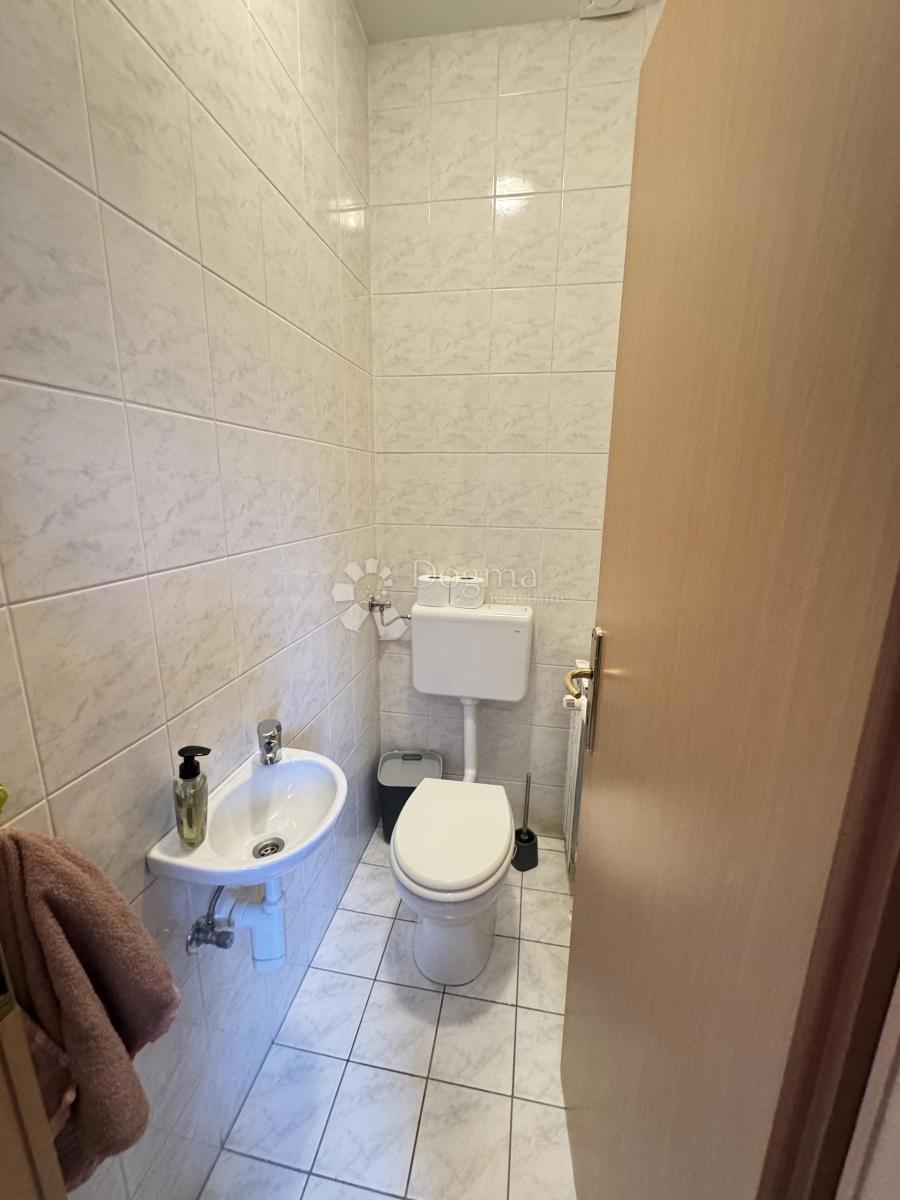 Hiša Lučko, Novi Zagreb - Zapad, 467m2