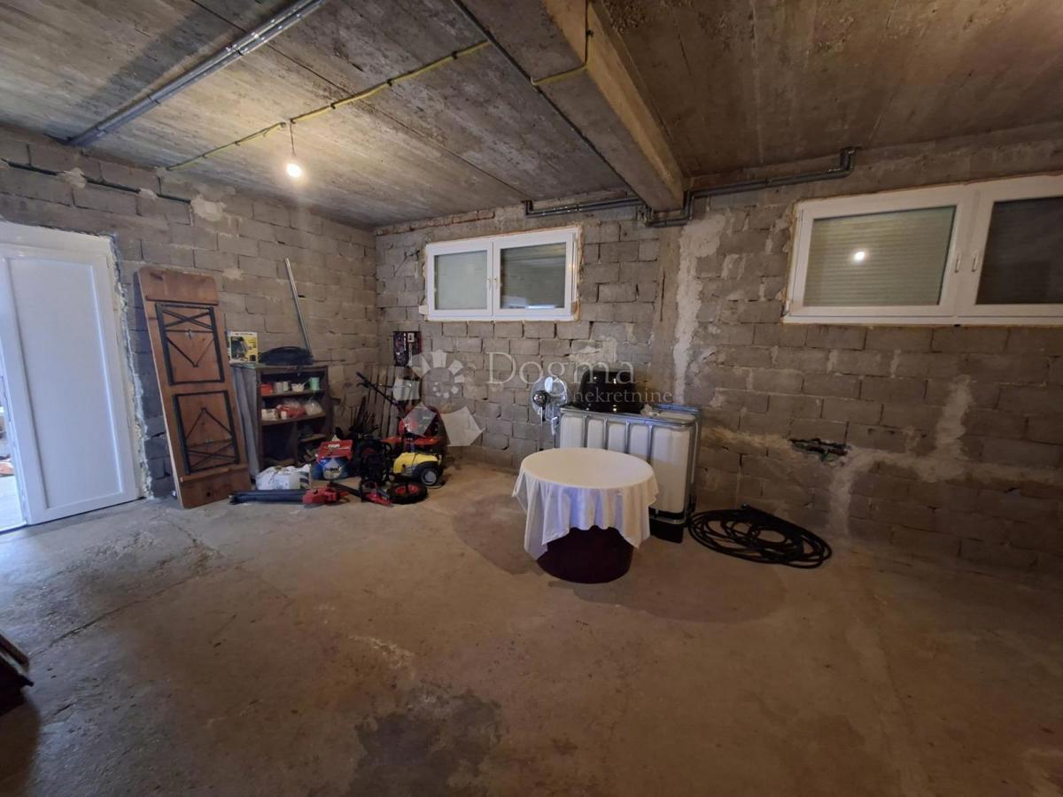 Hiša Lučko, Novi Zagreb - Zapad, 467m2