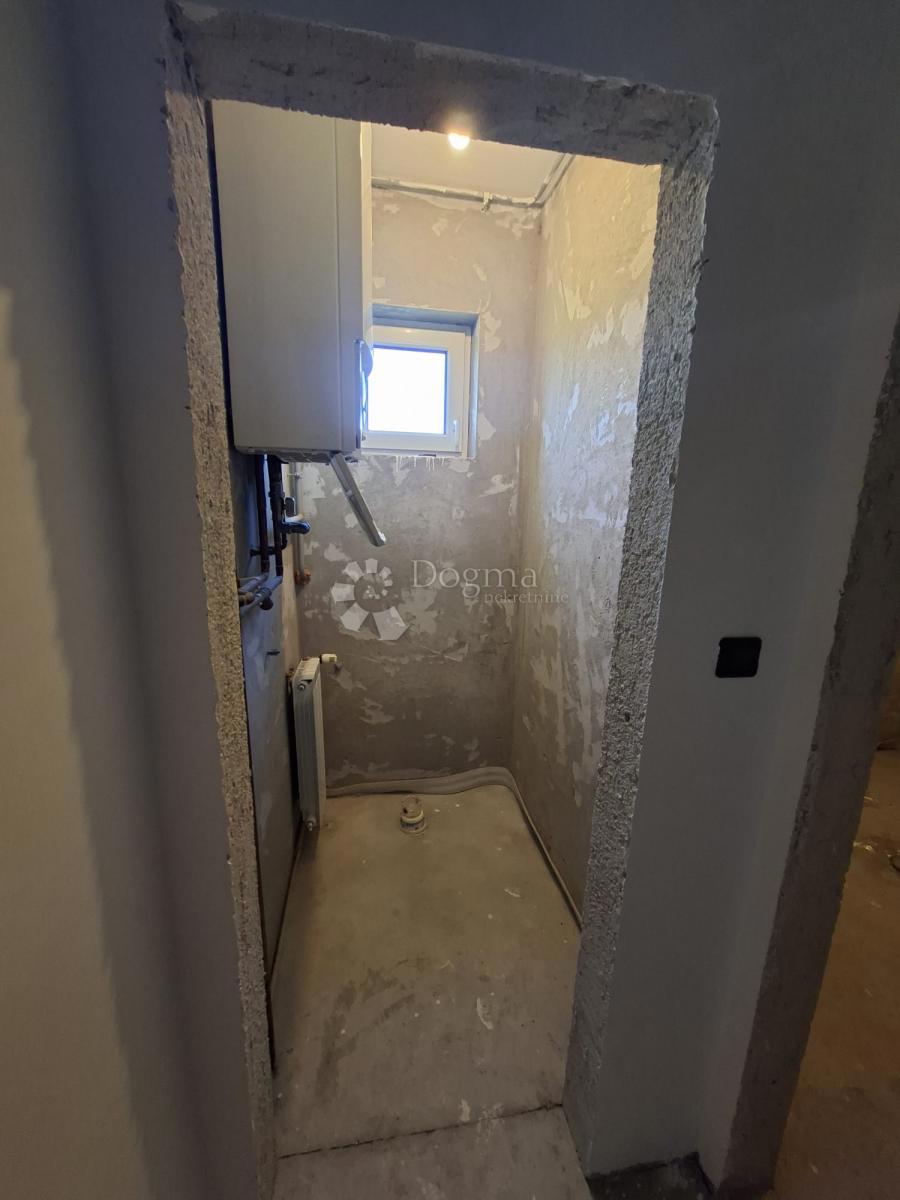 Hiša Lučko, Novi Zagreb - Zapad, 467m2