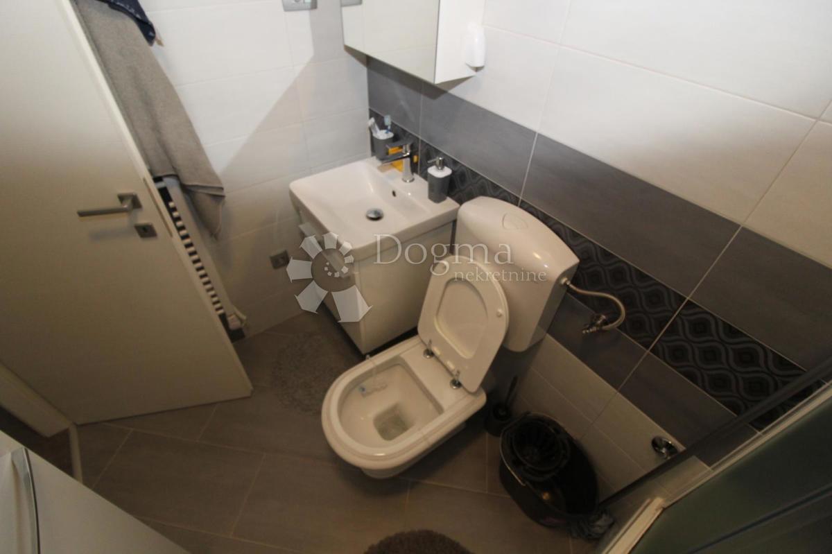 Stanovanje Škurinje, Rijeka, 52m2