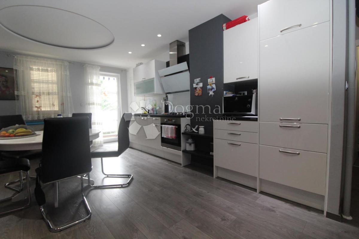 Stanovanje Škurinje, Rijeka, 52m2