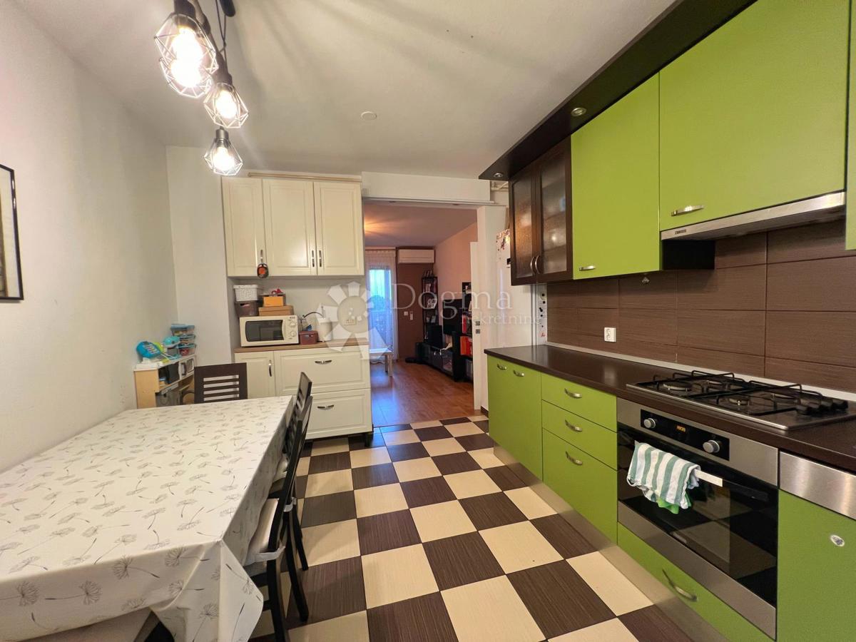 Stanovanje Vidikovac, Pula, 69,13m2