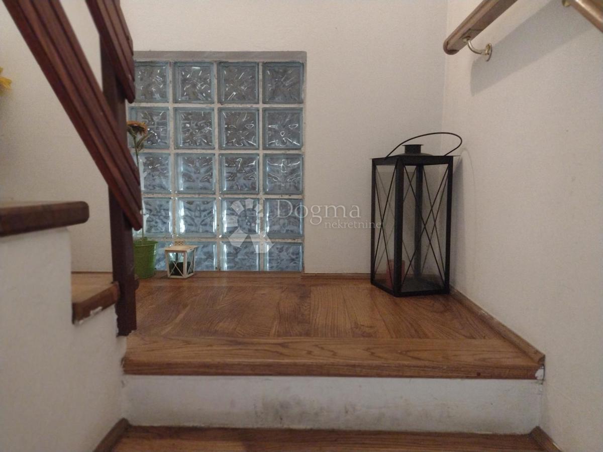 Hiša Topusko, 100m2