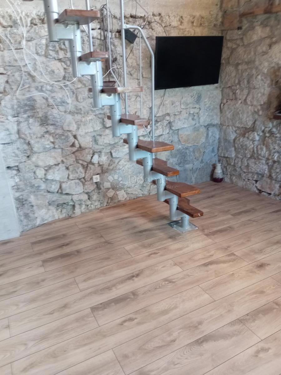 Hiša Krasno Polje, Senj, 70m2