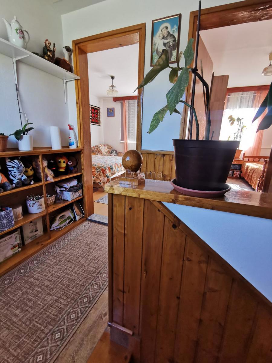 Hiša Žrnovo, Korčula, 107m2