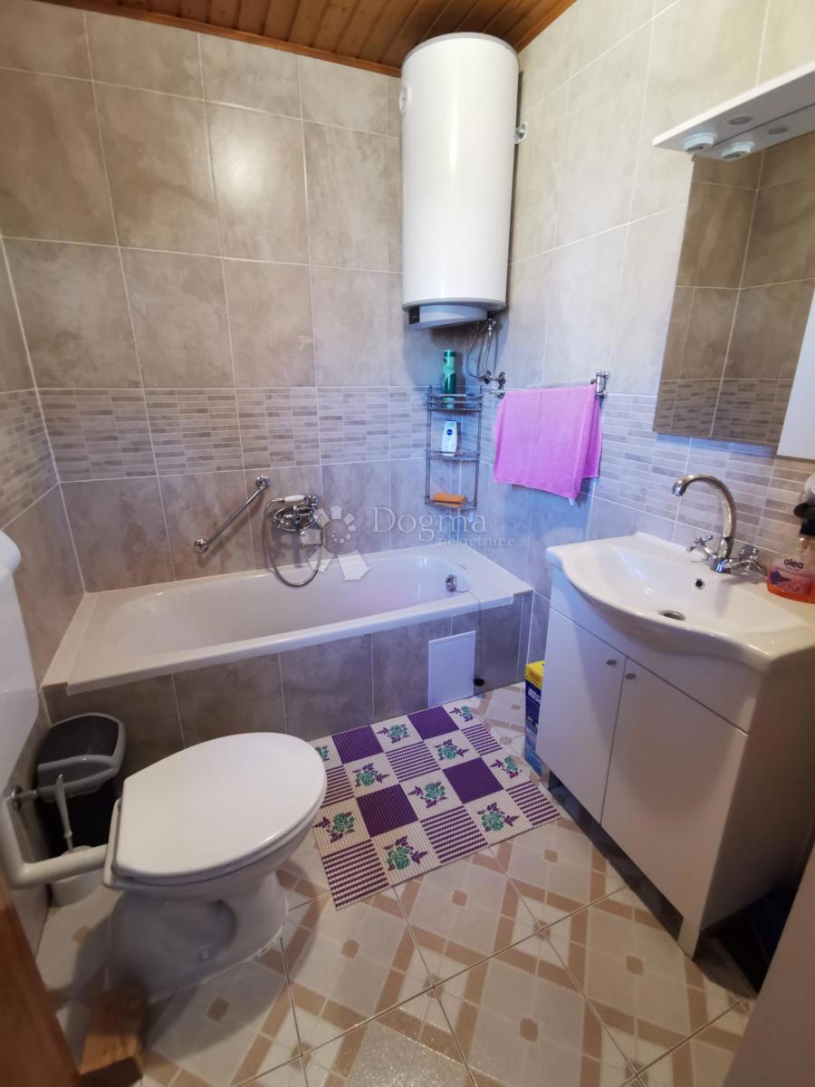 Hiša Žrnovo, Korčula, 107m2