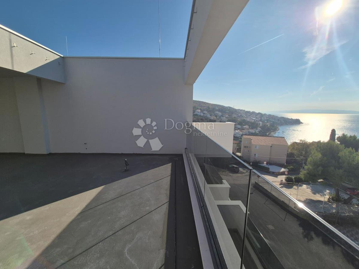 Stanovanje Okrug Gornji, Okrug, 192,62m2 (Mavarčica)