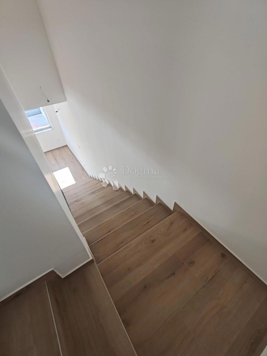 Hiša Vodice, 162m2