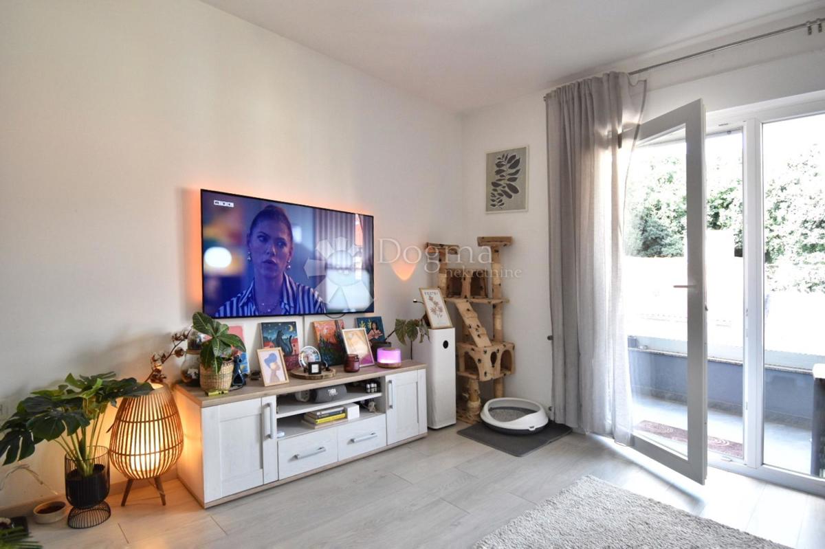 Stanovanje Centar, Pula, 42m2