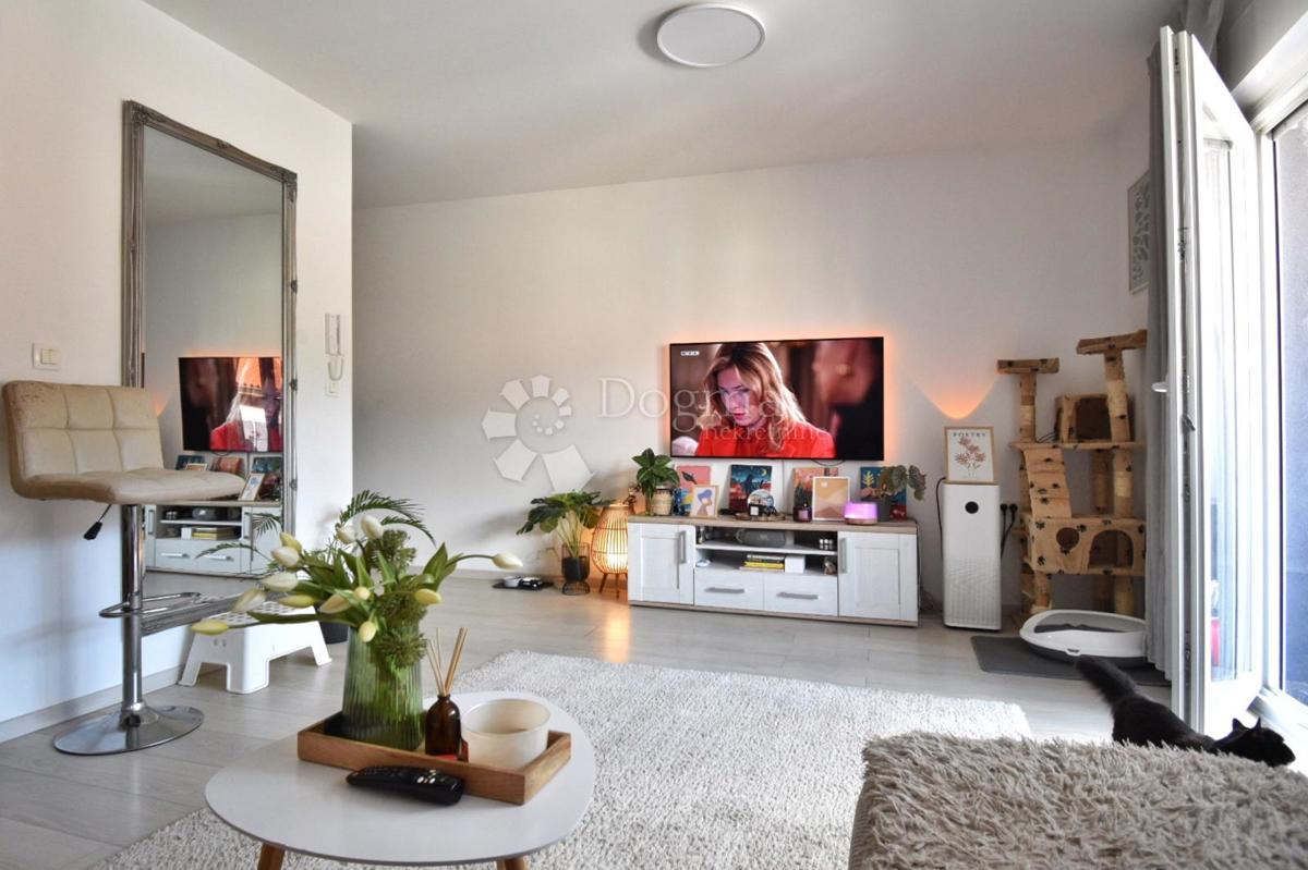 Stanovanje Centar, Pula, 42m2