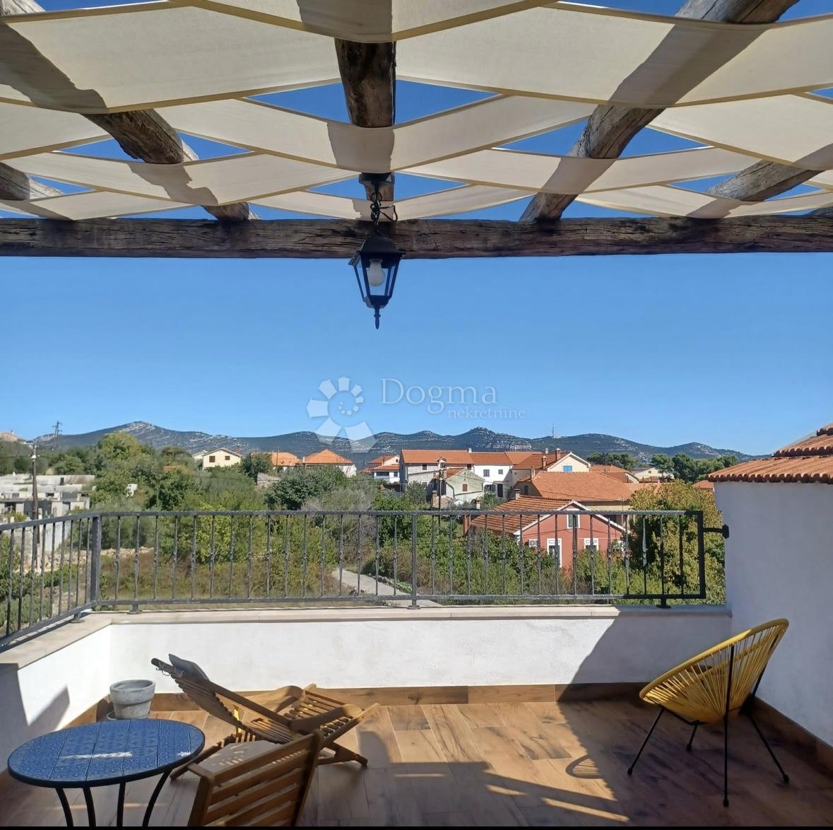 Hiša Veli Iž, Zadar - Okolica, 185m2