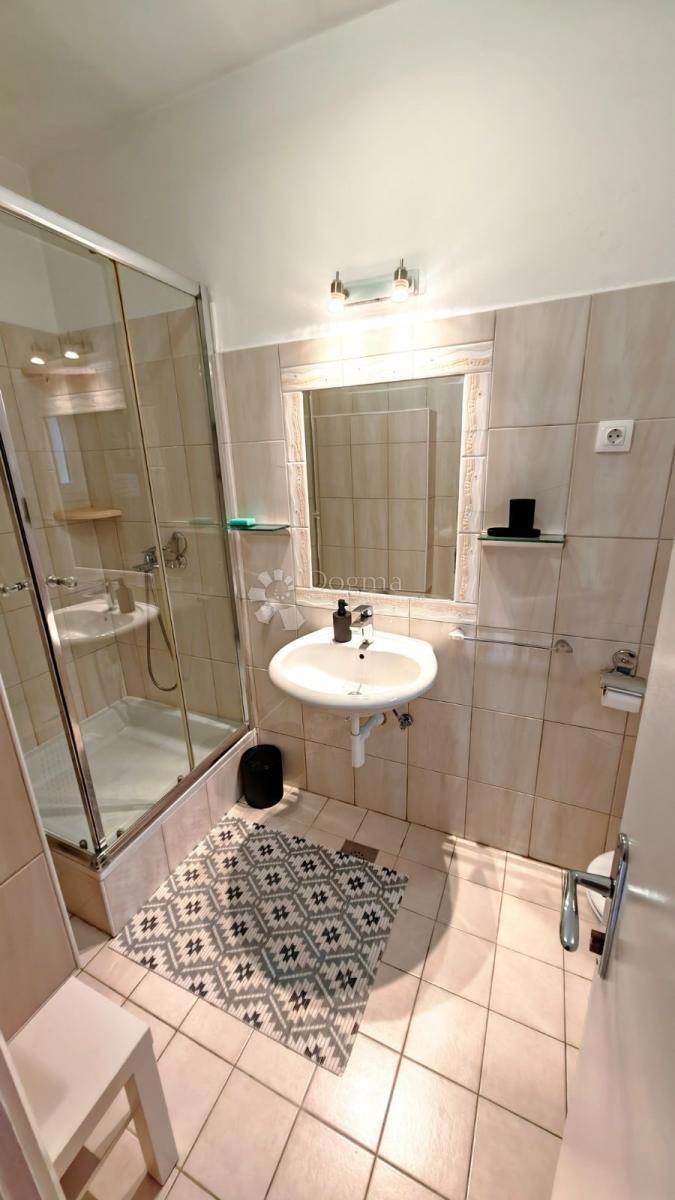 Stanovanje Lukoran, Preko, 55,47m2