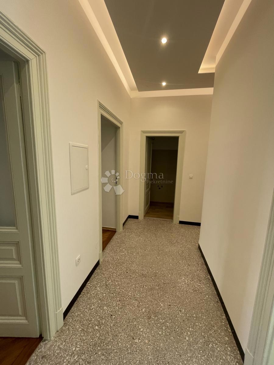 Stanovanje Centar, Rijeka, 81,31m2