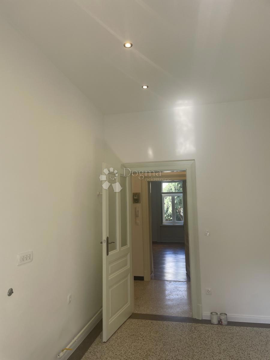 Stanovanje Centar, Rijeka, 81,31m2