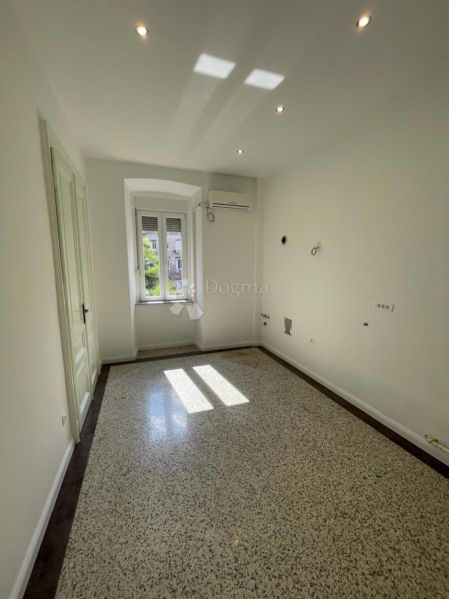 Stanovanje Centar, Rijeka, 81,31m2